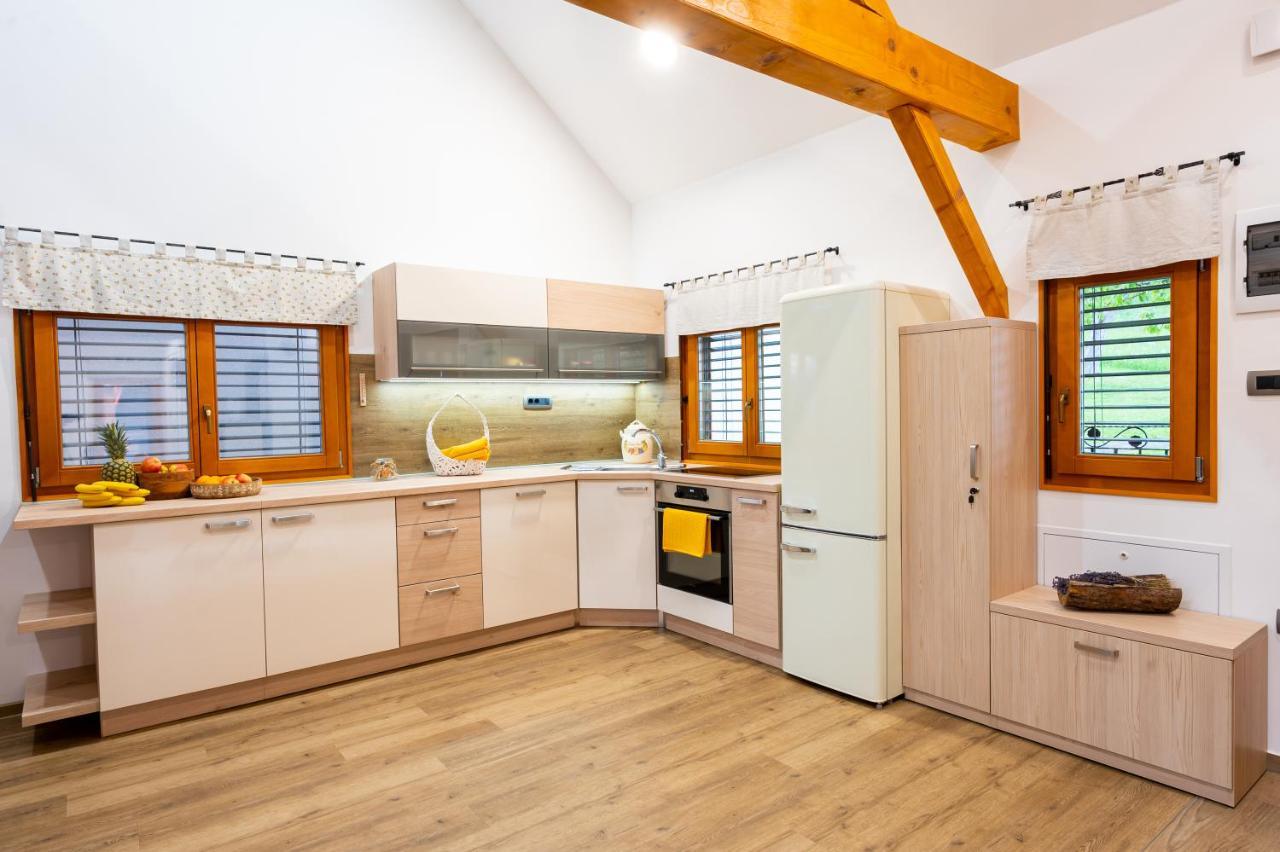 House "Hisca" With Private Terrace, Bbq, Fireplace, Sauna, Hot Tub Mozirje Zewnętrze zdjęcie